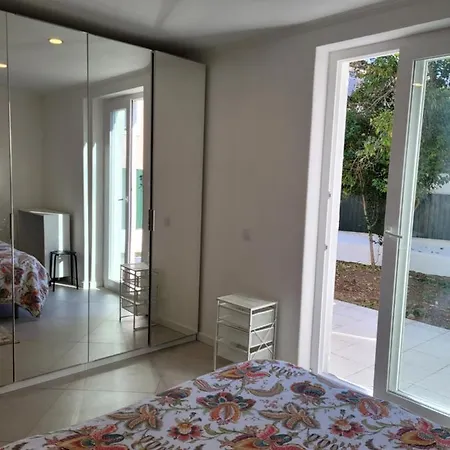 Its بيت للعطل *